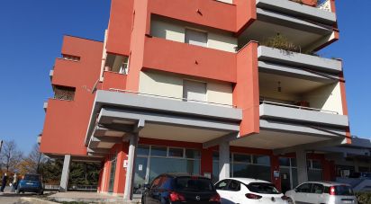 Appartamento 8 locali di 126 m² a Bellante (64020)