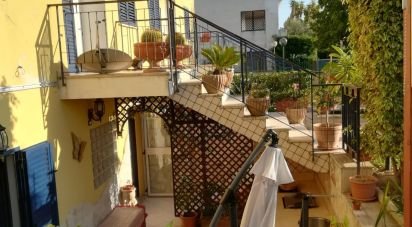 House 8 rooms of 180 m² in Amantea (87032)