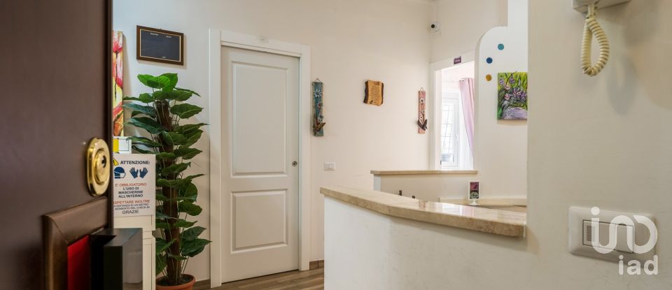 Four-room apartment of 102 sq m in Fiumicino (00054)