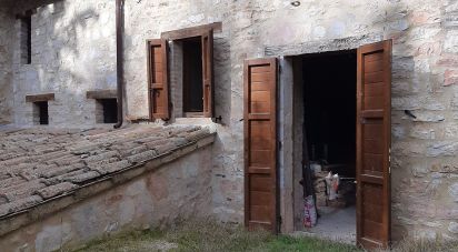 Appartamento 0 locali di 120 m² a Spoleto (06049)