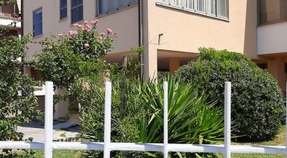 Bilocale di 104 m² a Foligno (06034)