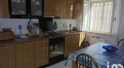 Appartamento 6 locali di 87 m² a Terracina (04019)