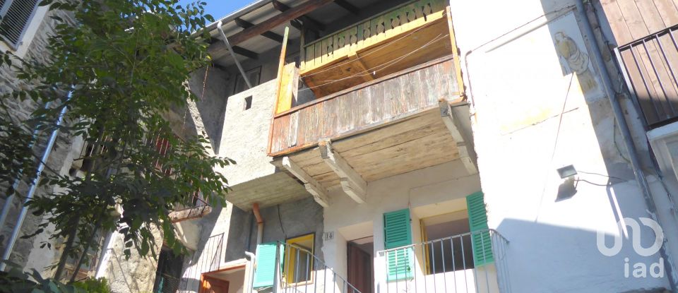 Casa 8 locali di 85 m² in Ronco Canavese (10080)