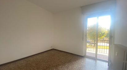 Two-room apartment of 65 sq m in Varese (21100)