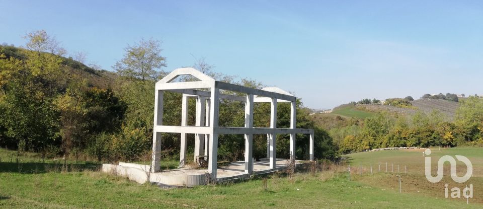 House 0 rooms of 200 m² in Acquaviva Picena (63075)