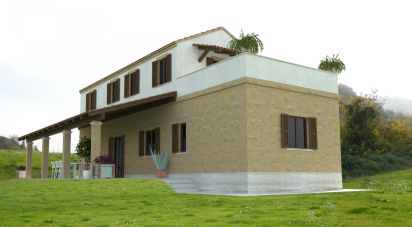 House 0 rooms of 200 m² in Acquaviva Picena (63075)