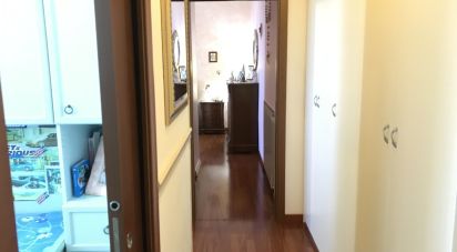 Appartamento 6 locali di 93 m² a Monte Urano (63813)
