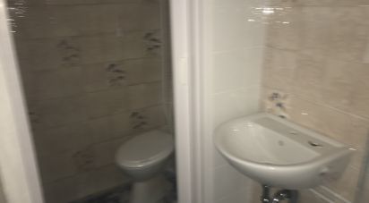 Negozio / locale commerciale di 60 m² in Fermo (63900)