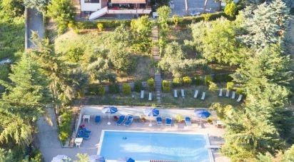 Casa indipendente 13 locali di 345 m² in Notaresco (64024)