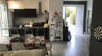 House 13 rooms of 260 m² in Sant'Elpidio a Mare (63811)