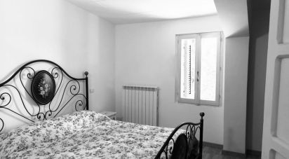 Two-room apartment of 60 sq m in Spello (06038)
