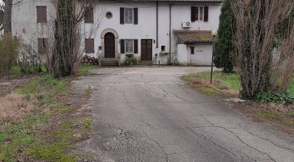 Bilocale di 60 m² a Spello (06038)