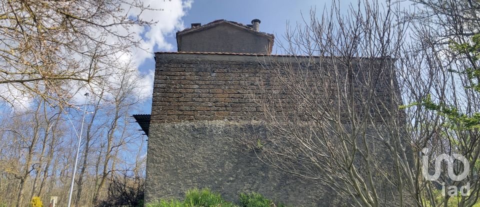 Rustico 0 locali di 300 m² in Apecchio (61042)