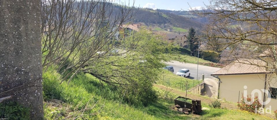 Rustico 0 locali di 300 m² in Apecchio (61042)