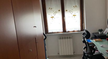 Apartment 7 rooms of 110 sq m in Cosenza (87100)