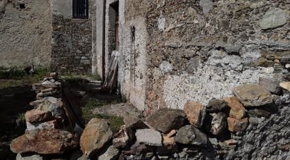 Block of flats 4 rooms of 80 m² in - (87030)