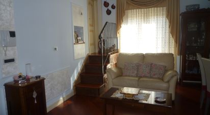 Appartamento 9 locali di 150 m² a Silvi (64028)