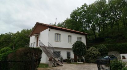 House/villa 8 rooms of 199 sq m in Montecopiolo (61014)