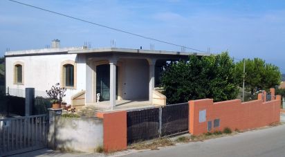 Town house 0 rooms of 156 sq m in Mosciano Sant'Angelo (64023)