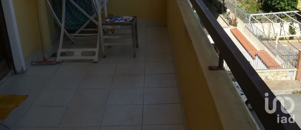 Traditional house 7 rooms of 155 m² in Amantea (87032)