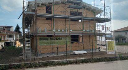 Appartamento 5 locali di 113 m² a Morro d'Oro (64020)