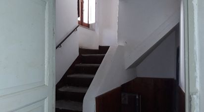 Village house 6 rooms of 320 m² in - (87030)