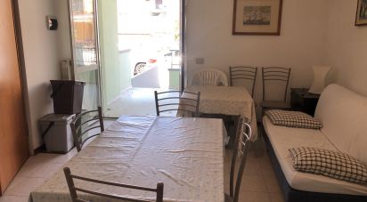 Appartamento 6 locali di 66 m² a Tortoreto (64018)