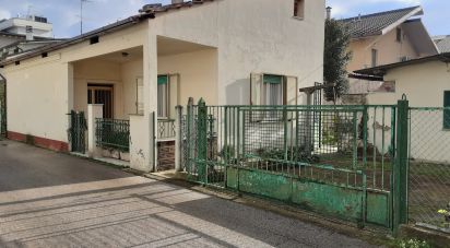 Casa indipendente 6 locali di 100 m² in Giulianova (64021)