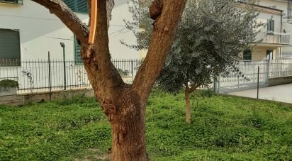 Casa indipendente 6 locali di 100 m² in Giulianova (64021)