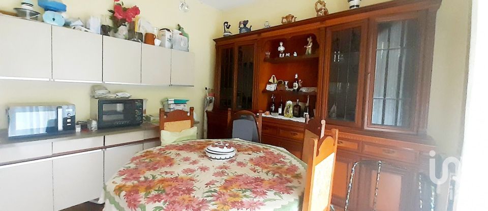 Three-room apartment of 80 sq m in Omegna (28887)