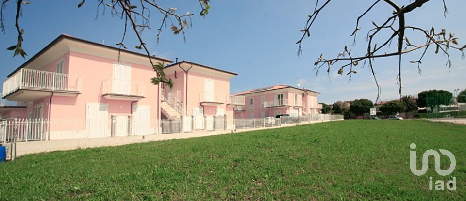 Four-room apartment of 51 m² in Numana (60026)