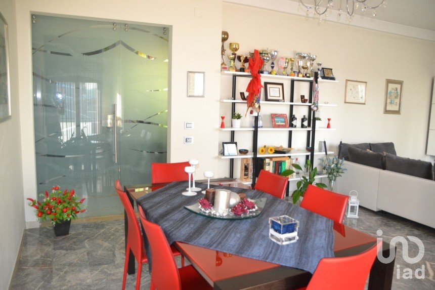 Appartamento 0 locali di 140 m² a Pesaro (61121)