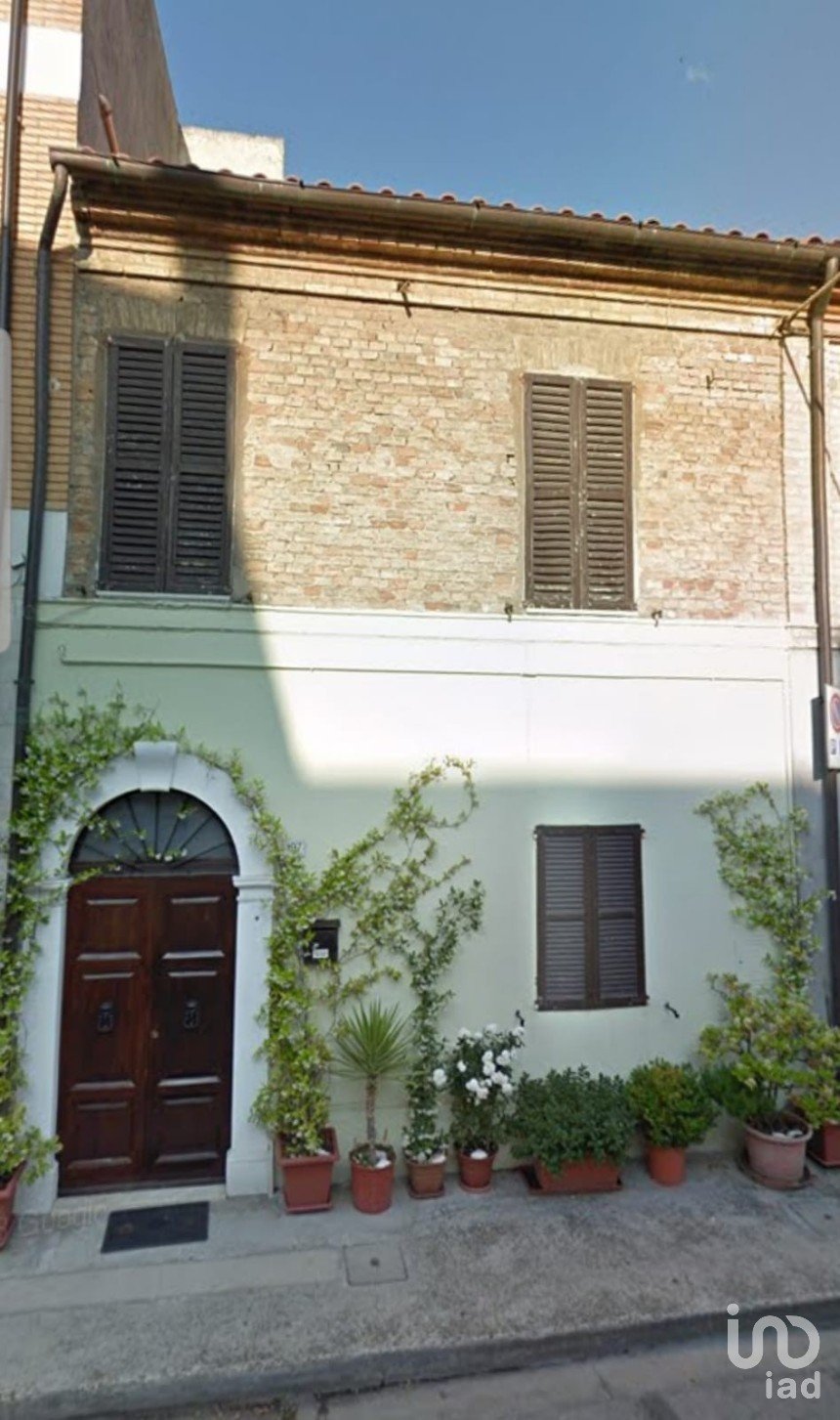 Casa 8 locali di 118 m² in Porto San Giorgio (63822)