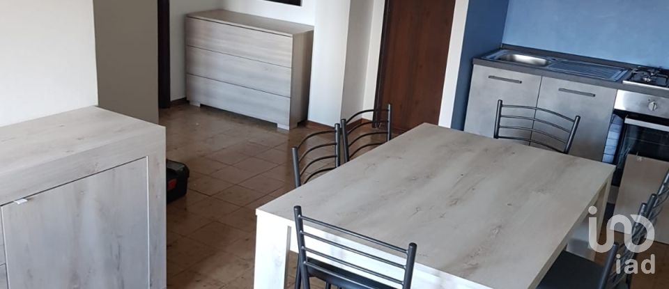 Four-room apartment of 50 sq m in Fermo (63900)