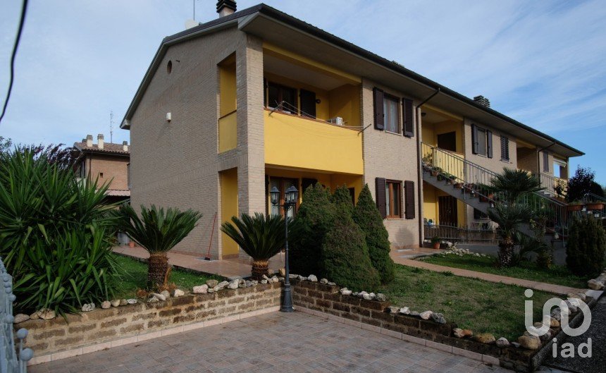 Immobile di prestigio 12 locali di 280 m² a Castelbellino (60030)
