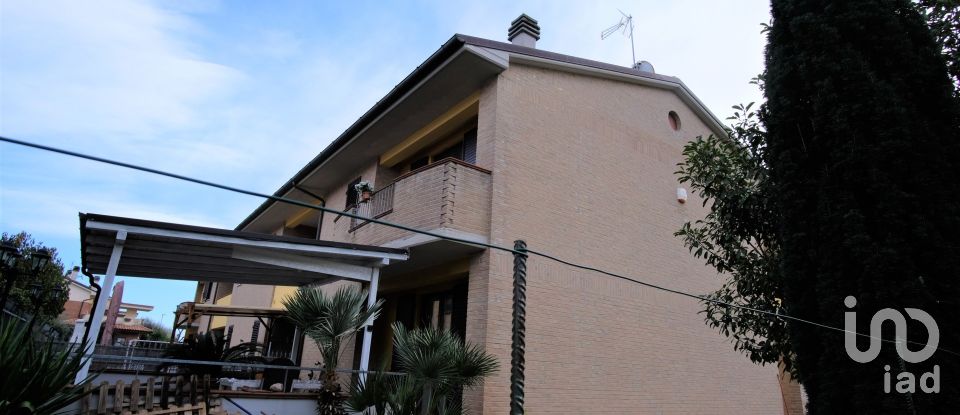 Immobile di prestigio 12 locali di 280 m² a Castelbellino (60030)