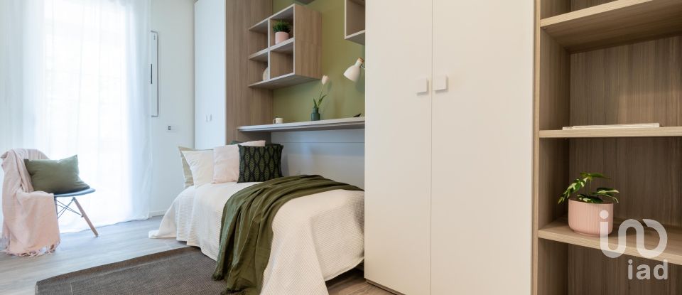 Three-room apartment of 116 sq m in Milano (20151)