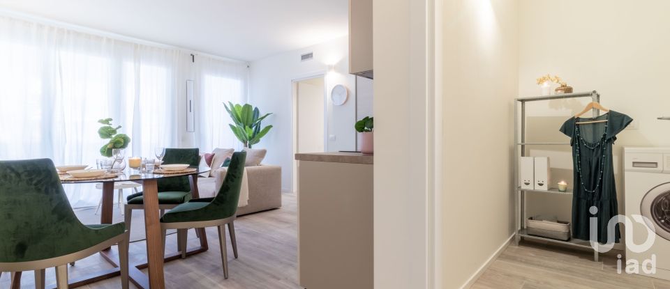 Three-room apartment of 116 m² in Milano (20151)