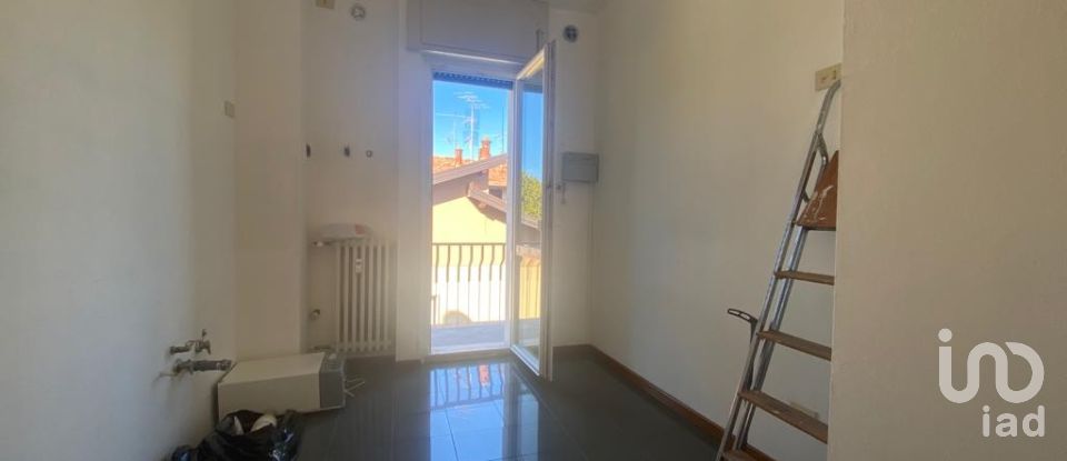 Appartamento 0 locali di 70 m² a Varese (21100)