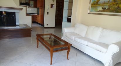 Casa indipendente / Villa 10 locali di 270 m² in Fermo (63900)