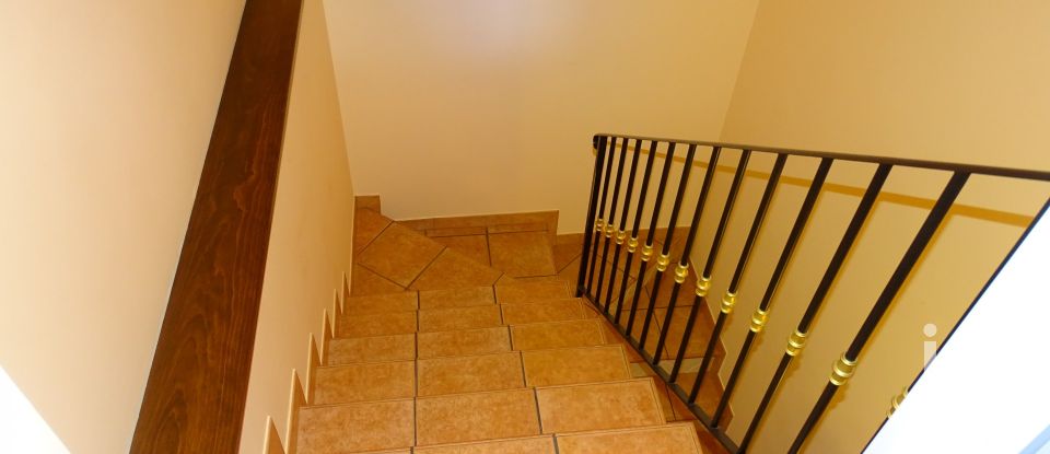 Casa indipendente / Villa 10 locali di 270 m² in Fermo (63900)