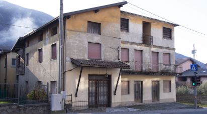 House 11 rooms of 500 m² in Berzo Inferiore (25040)