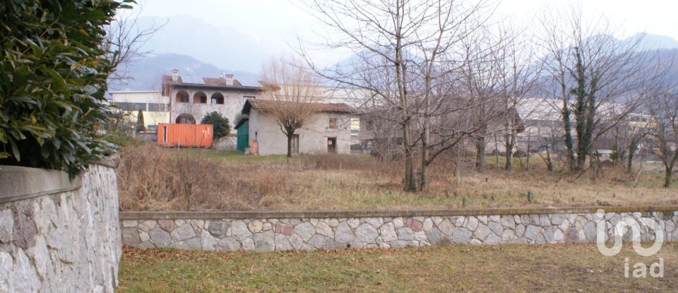 Building land of 720 m² in Berzo Inferiore (25040)