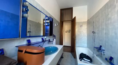 House/villa 10 rooms of 298 sq m in Albizzate (21041)