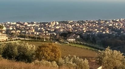 Terreno di 2.000 m² in Tortoreto (64018)