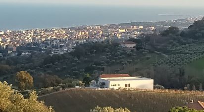 Terreno di 2.000 m² in Tortoreto (64018)