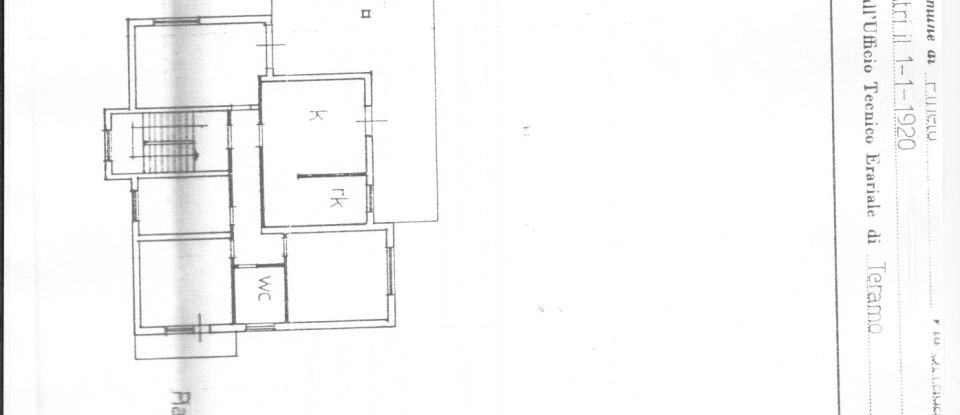 Casa indipendente 7 locali di 385 m² in Pineto (64025)