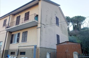 Three-room apartment of 70 sq m in Saltara (61036)