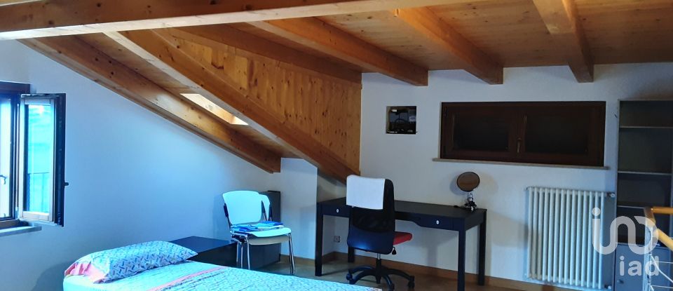 Casa indipendente / Villa 4 locali di 104 m² in Atri (64032)