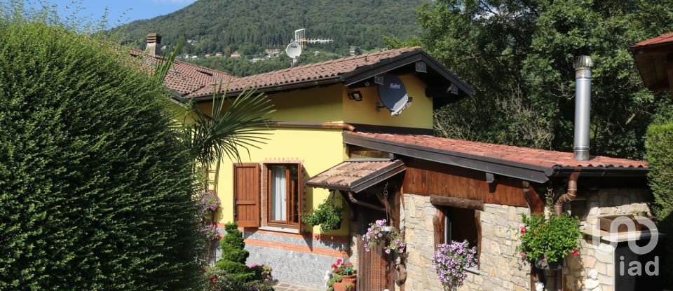 Casa indipendente 5 locali di 550 m² in Castiglione d'Intelvi (22023)